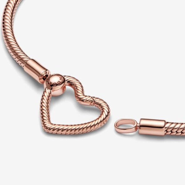 Pandora Australia Moments Heart Closure Snake Chain Bracelet